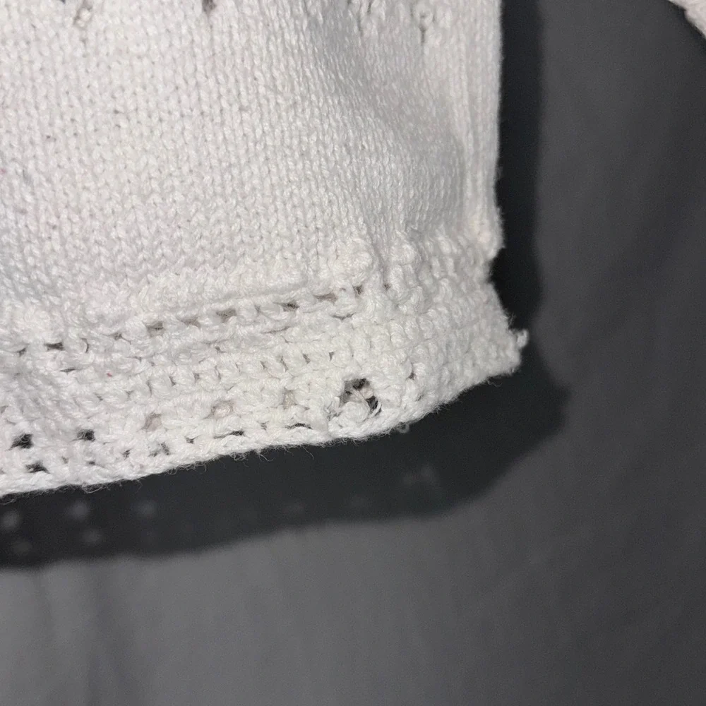 Gina Peters Vintage White Pointelle Knit Floral Embroidered Sweater Womens M